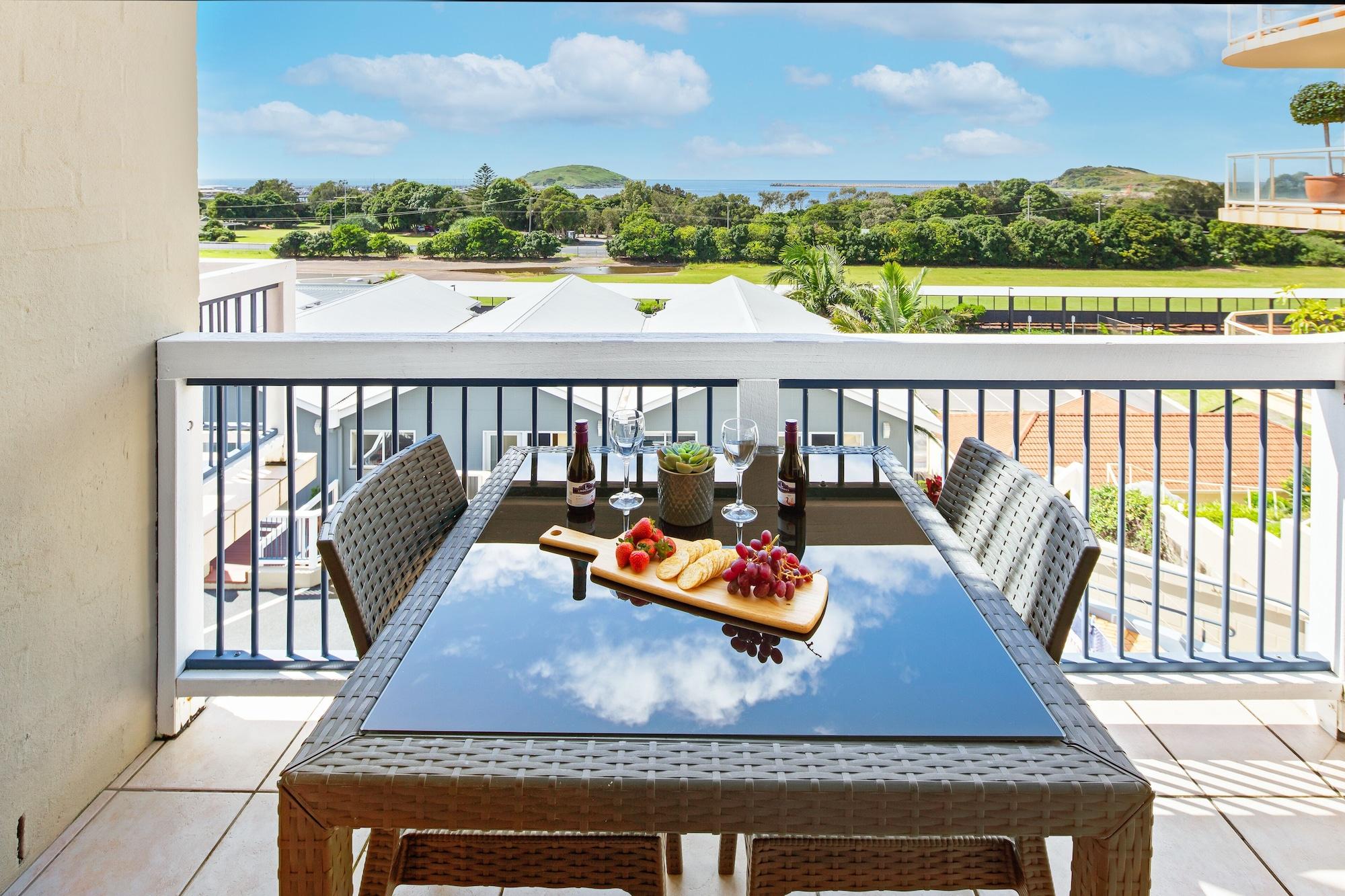 The Observatory Self Contained Apartments Coffs Harbour Bagian luar foto